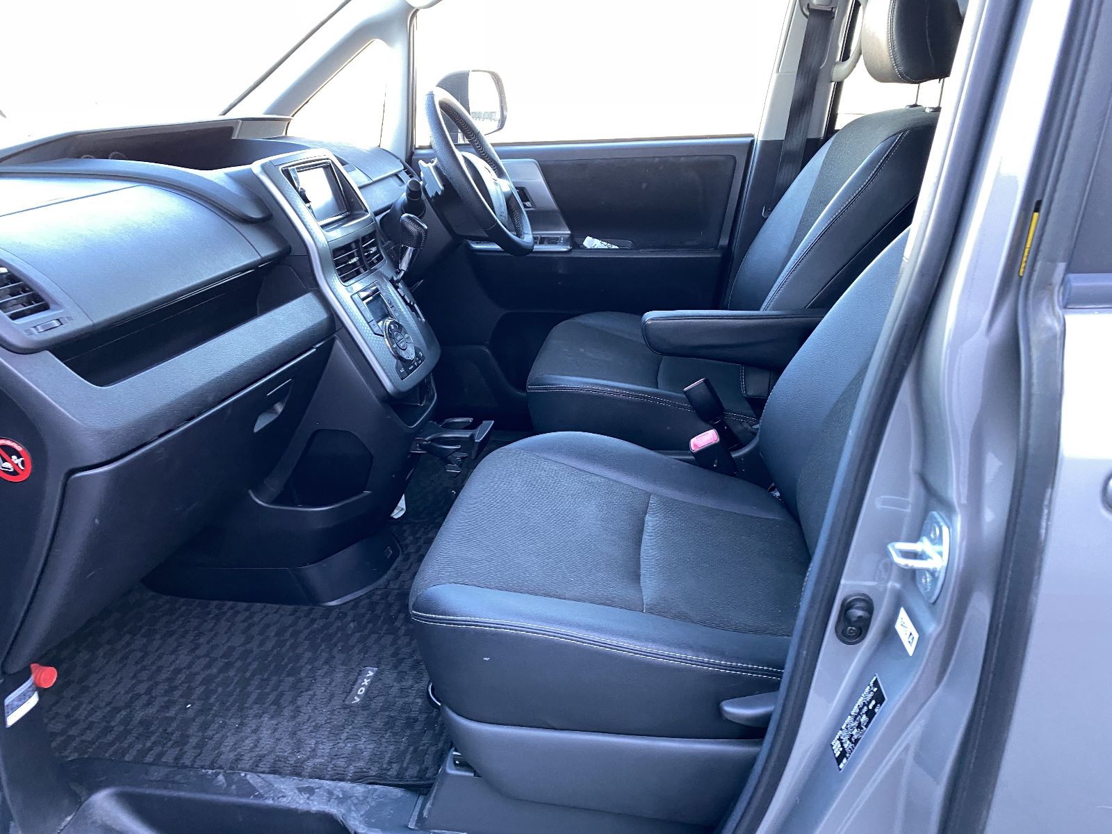 2013 Toyota Voxy